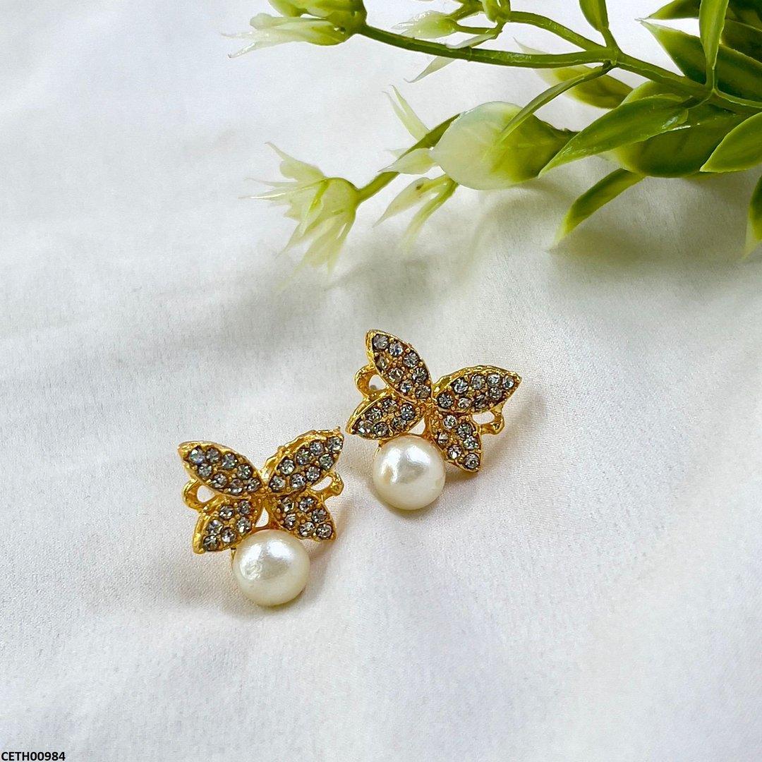 Korean Butterfly Pearl Earrings Tops - CETH00984 FRN