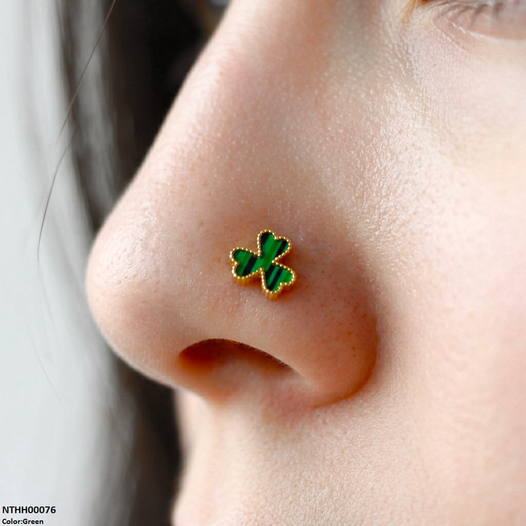 Clover Flower Stainless Steel Nose Pin NTHH00076 view 4