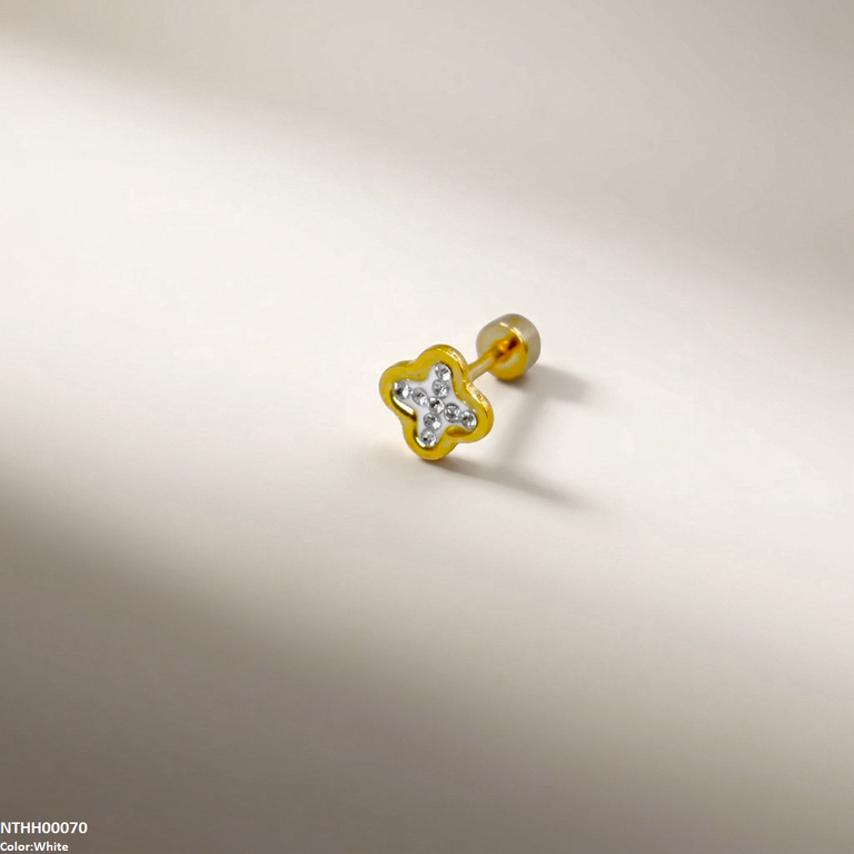 Clover Flower Stainless Steel Nose Pin NTHH00070 view 12