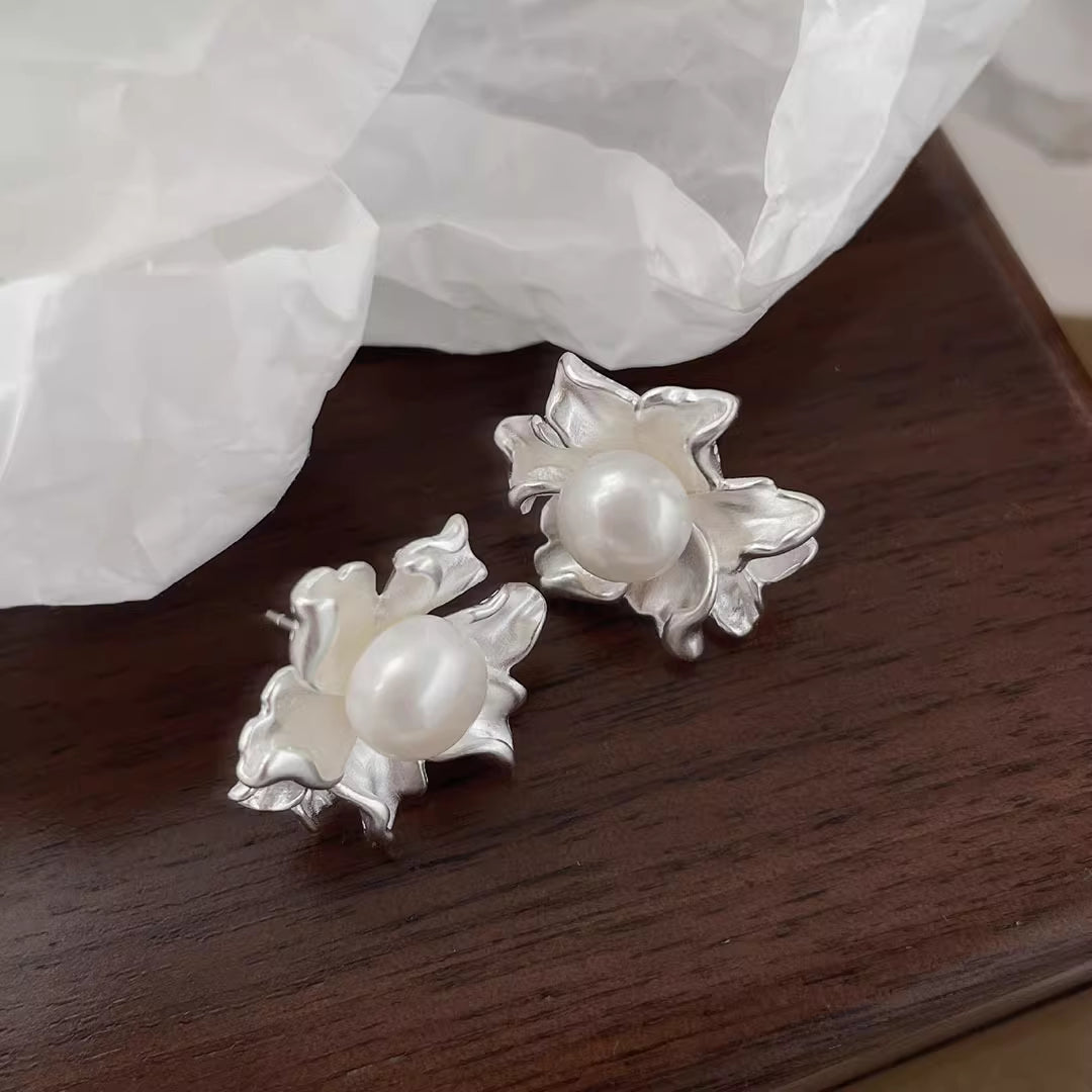 Sterling Silver Natural Freshwater Pearl - CETH01054 SIQ