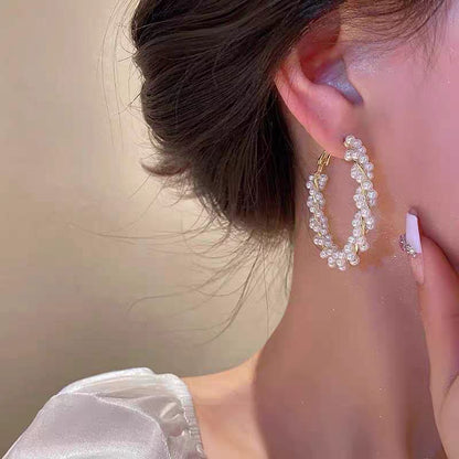 White Pearls Korean Stylish Hoops - SSJK0021