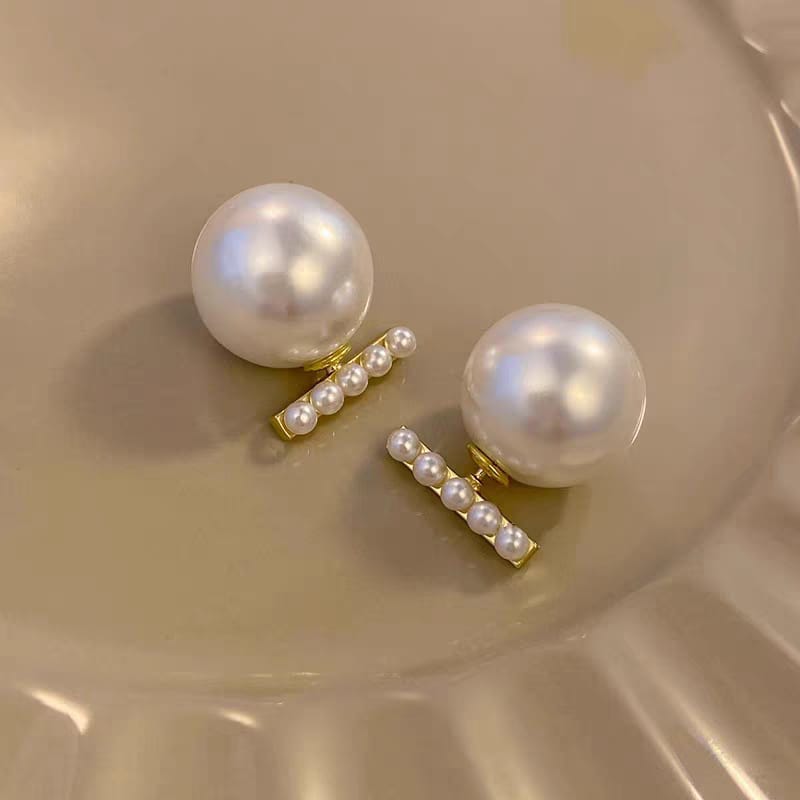 Korean Stylish Pearl Earrings Studs - SSJK028