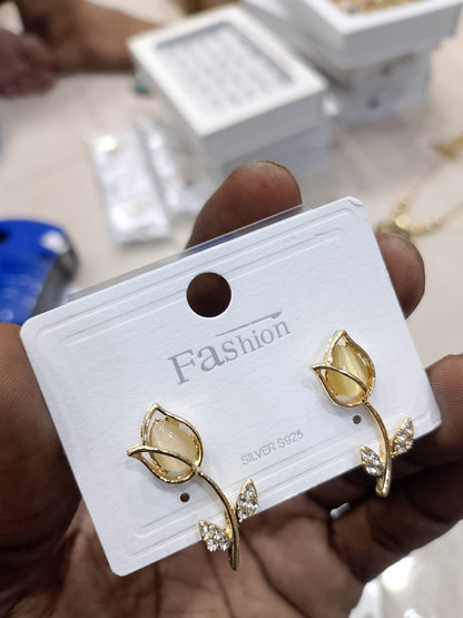 Caramel Tulip Korean Flower Earrings  - SSJK0051
