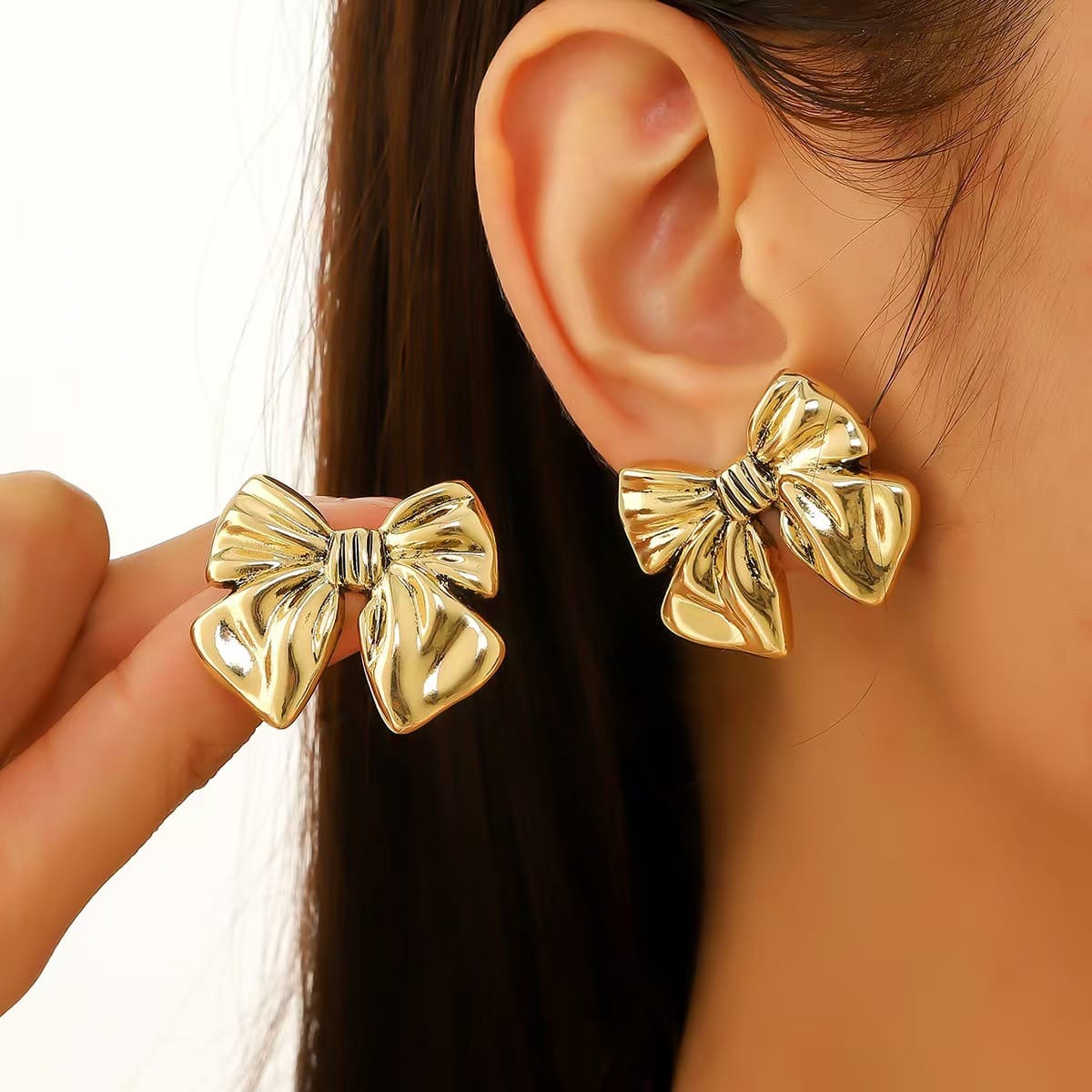 Golden Bow Ridged Korean Earrings - SSJK0071