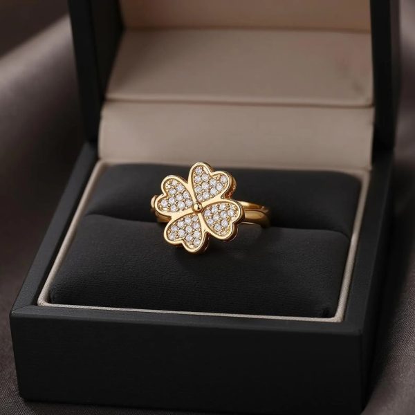 Clover Zircon Rotating Ring