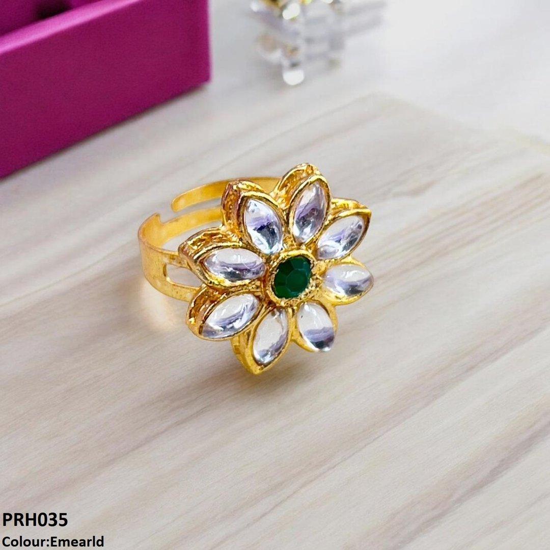 Black Crystal Flower Ring Adjustable - PRH035 FRN
