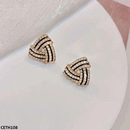 Modern Triangle Stud Earrings Pair - CETH108 YYZ