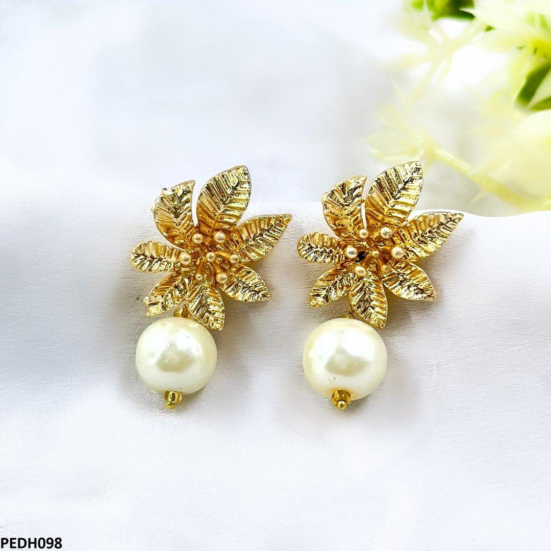 Korean Flower Pearl Drop Earrings - PEDH098 SDQ