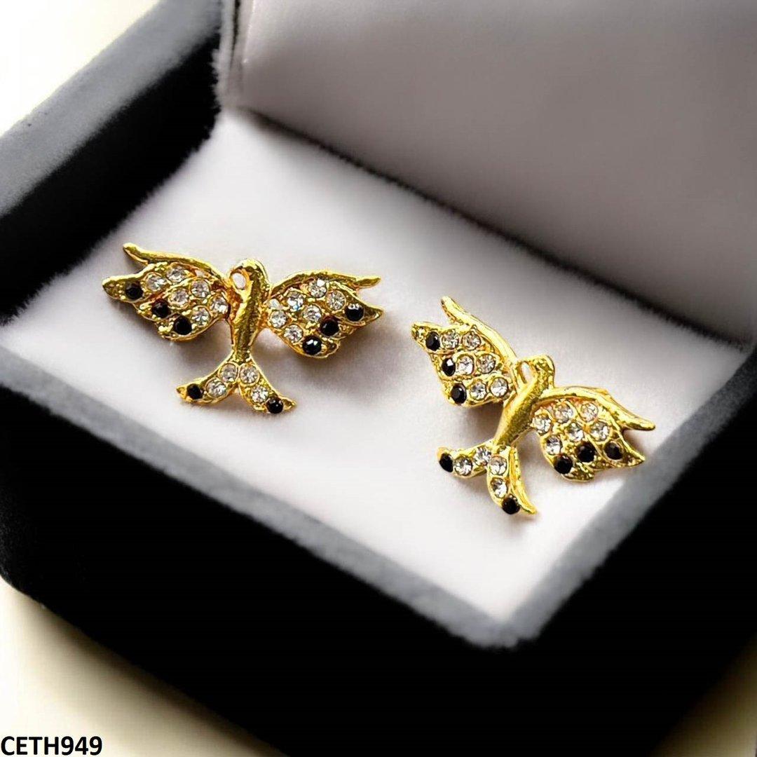 Daring Golden Eagle Tops Earrings - CETH949 SDQ