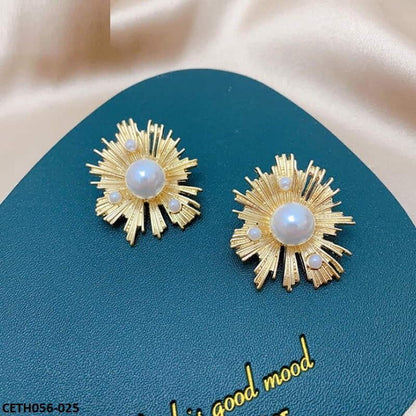 Sun Rays Pearl Stud Earrings Pair - CETH056 SDQ