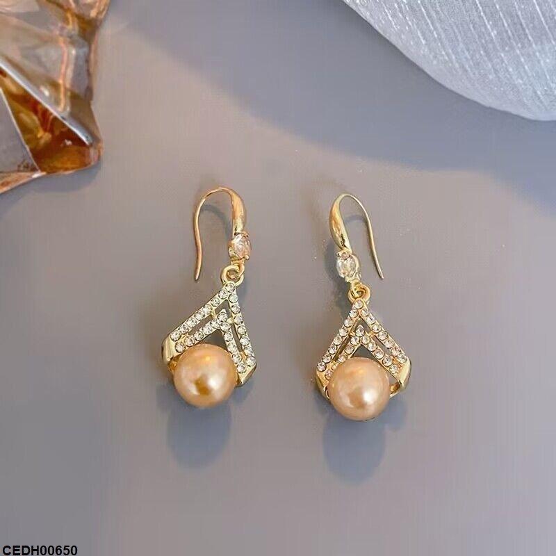 Modern Pearl Drop Earrings Golden - CEDH00650 LSH