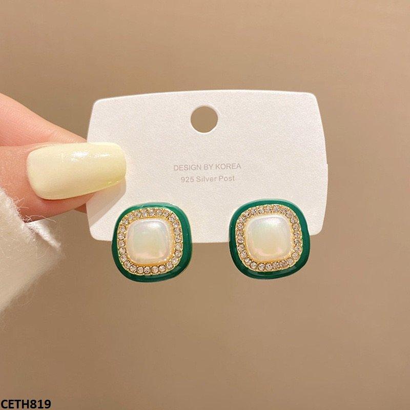 Emerald Square Pearl Earrings/Tops - CETH819 SIQ