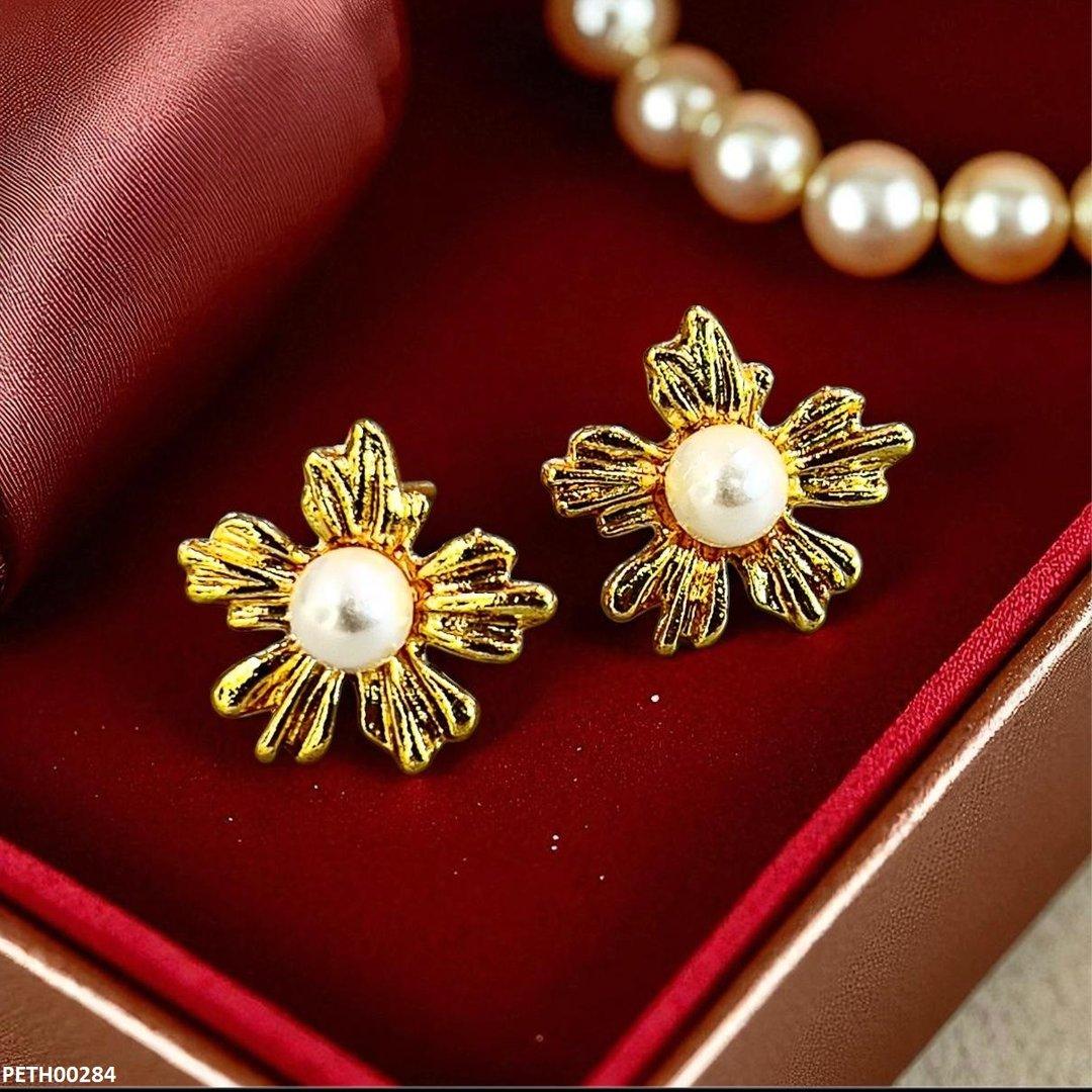 Golden Pearl Flower Tops Earrings - PETH00284 SDQ