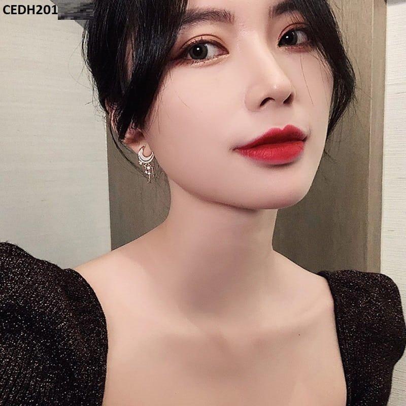 Moon Stars Drop Earrings Pair - CEDH201 SIQ