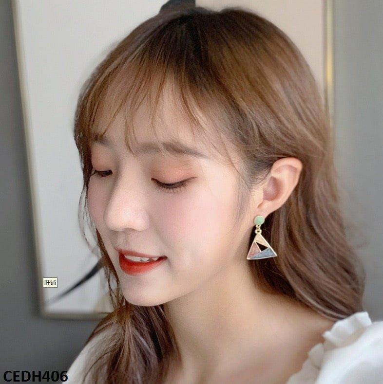 Painted Triangle Drop Earrings Pair - CEDH406 YHC