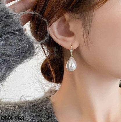 Korean Pearl Drop Earrings Pair - CEDH468 YYZ