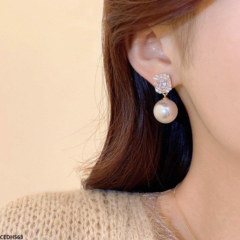 Round Pearl Drop Earrings - CEDH563 HJF